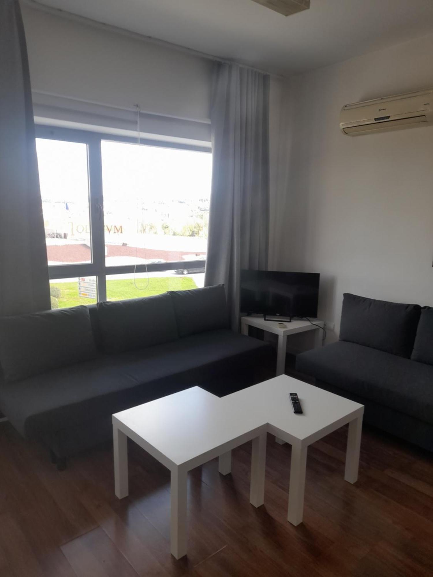 Toletum Low Cost Lofts Diafanos O 2Dormitorios Parking Municipal Gratis Al Aire Libre A 100M Толедо Экстерьер фото