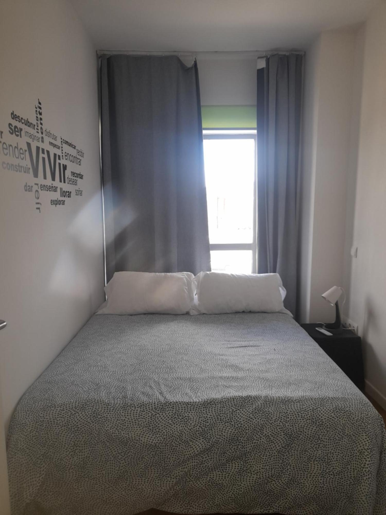 Toletum Low Cost Lofts Diafanos O 2Dormitorios Parking Municipal Gratis Al Aire Libre A 100M Толедо Экстерьер фото